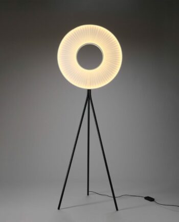 Dix Iris Tripod Lampadaire