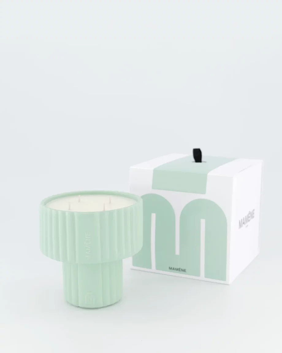 PodiumLARGE-Vertceladon-FRIDA