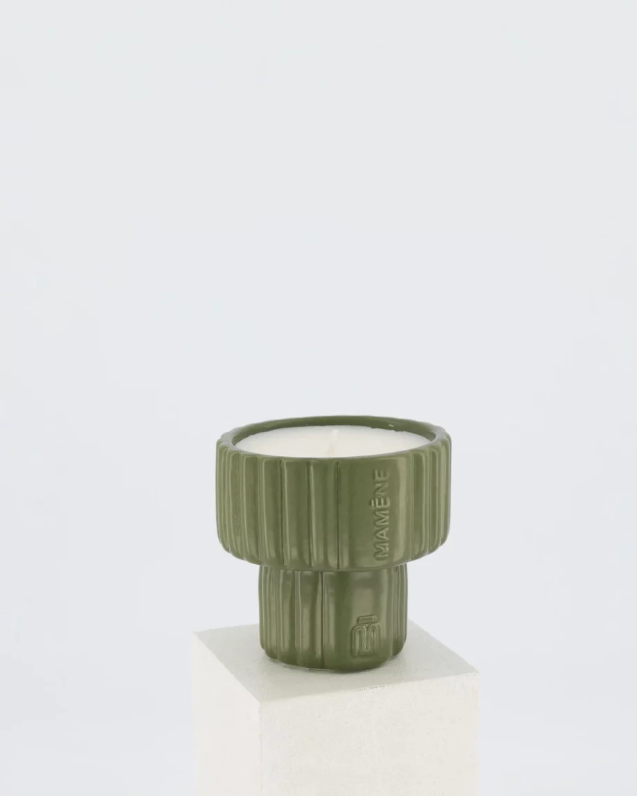 PodiumSMALL-Kaki-YVON
